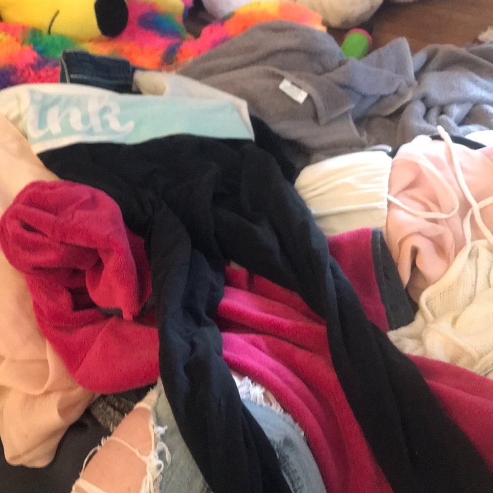 Yoga pants from pink